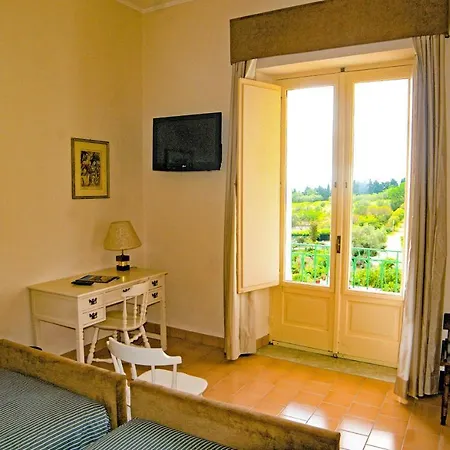 Отель Grand San Michele 4*
